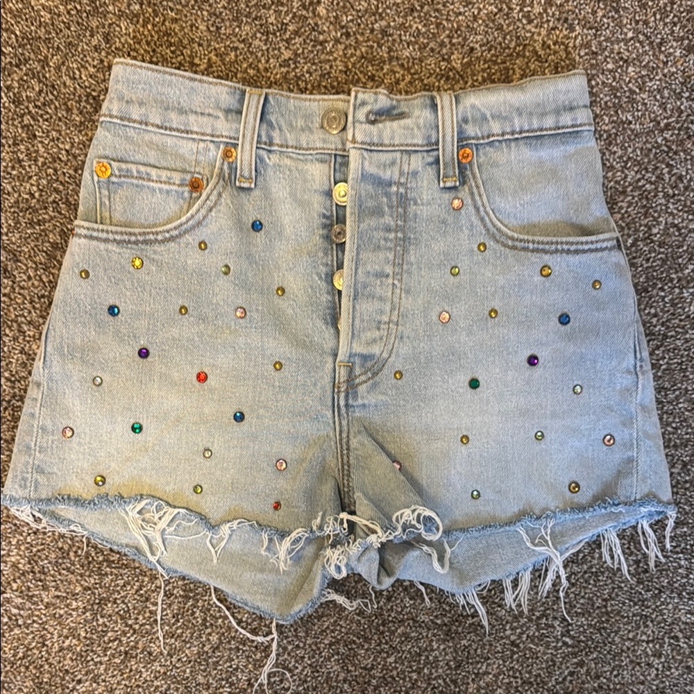 Rhinestone Levi’s Short